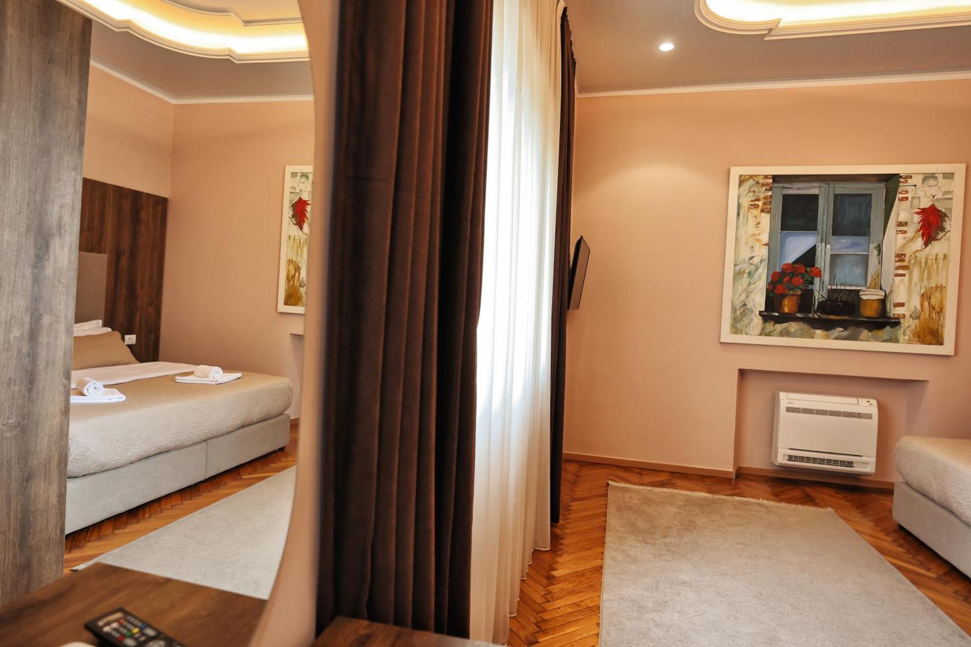 Vila Casablanca - Boutique Hotel & Restaurant Shkodra Exterior foto